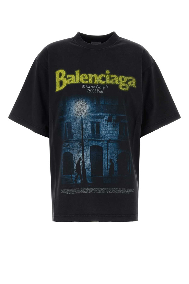 Graphic-print T-shirt