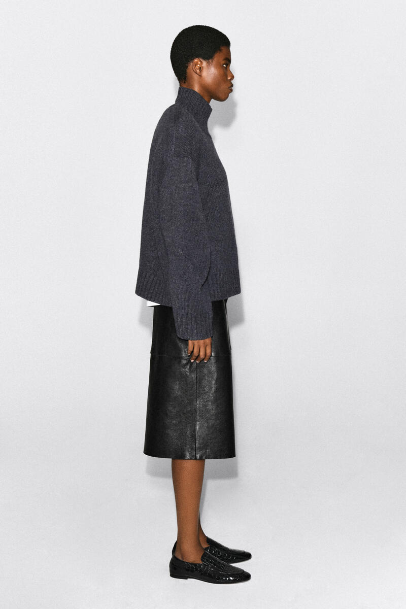 코스 여성 Chunky Cashmere Mock-Neck Sweater 1323214008005