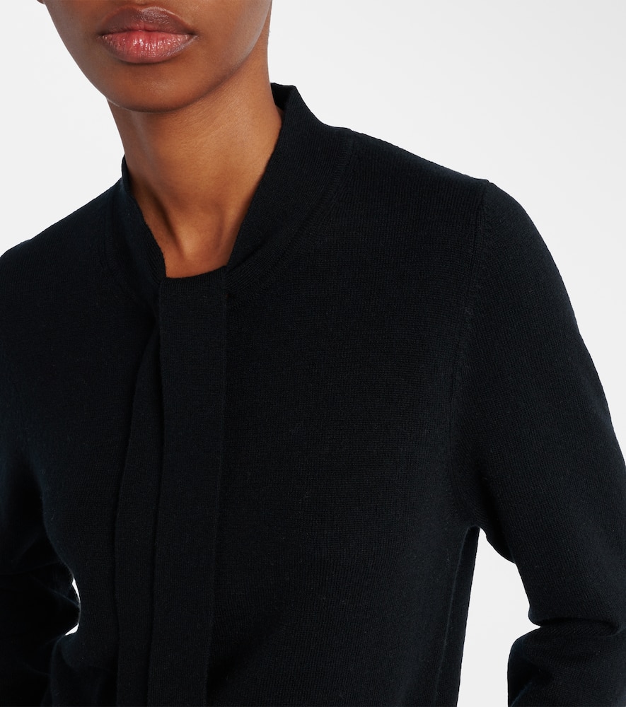 Tie-neck wool and cashmere sweater