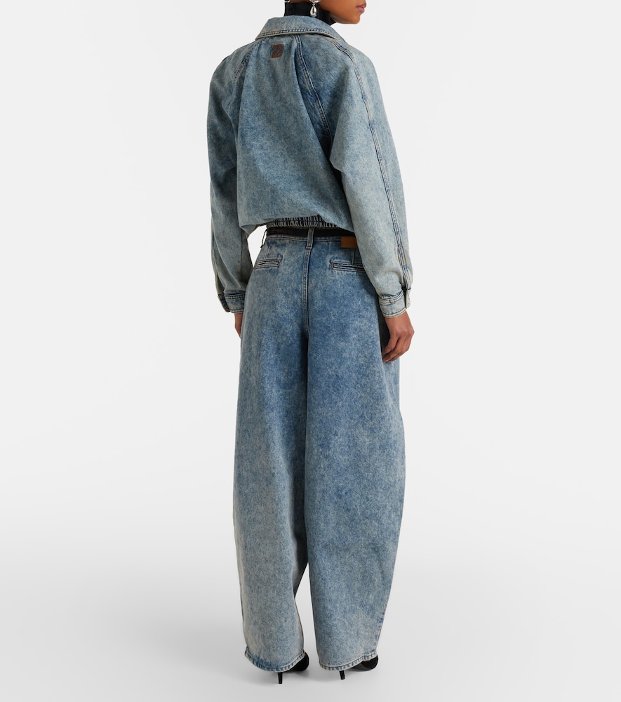 Barrel-leg jeans
