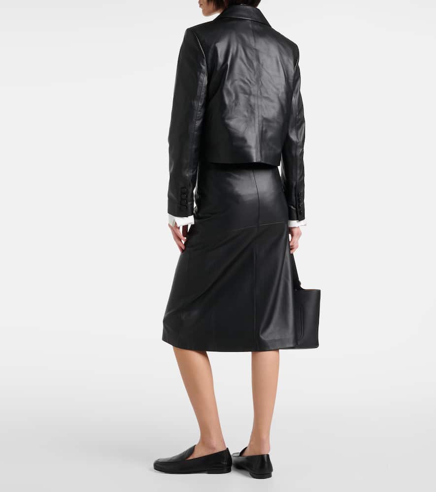 Cropped leather jacket