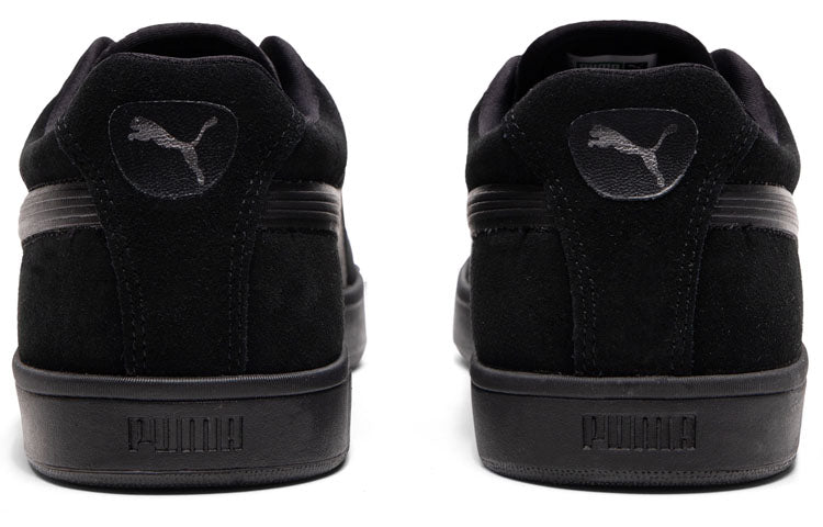 Suede Skate shoes