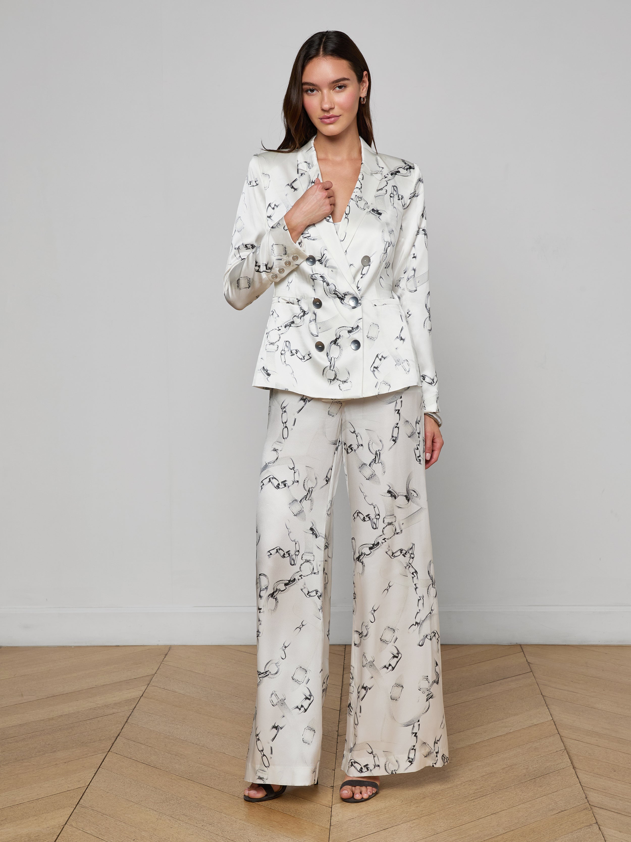Colin Silk Blazer In Ivory/grey Medium Faded Chain