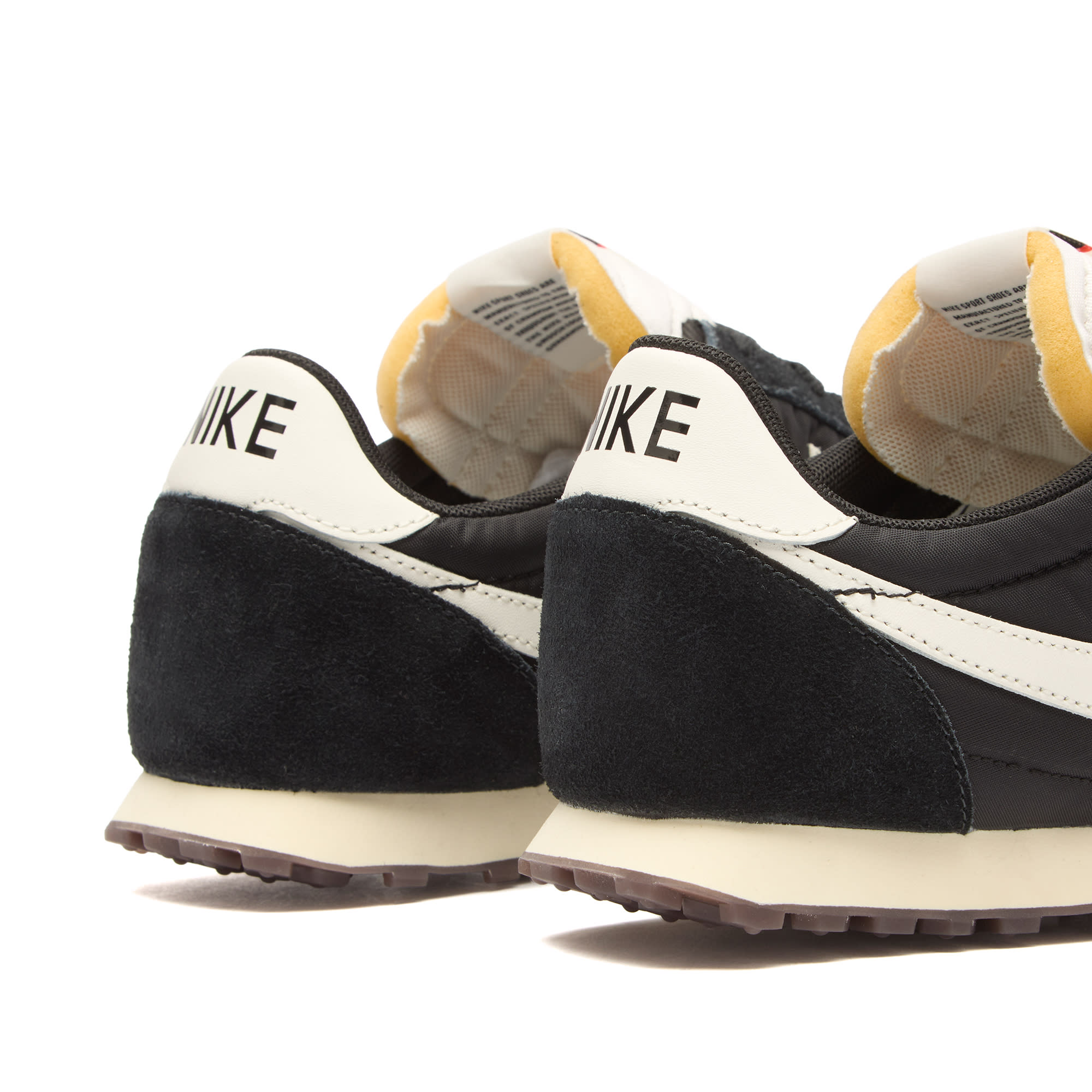 Waffle Racer Sneakers Black / Coconut Milk