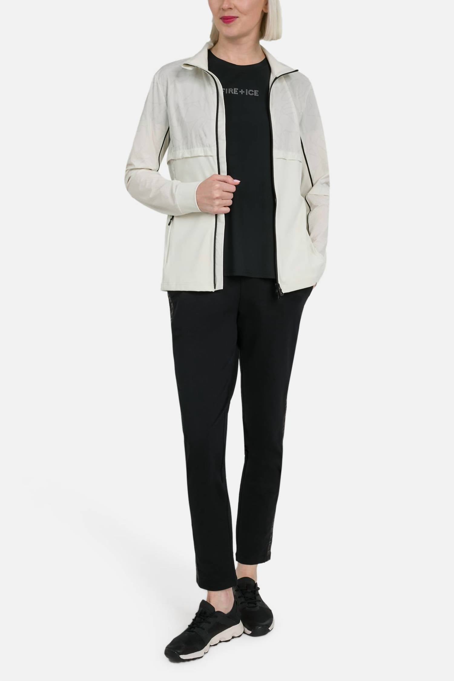 Jolina Functional Jacket In Off White