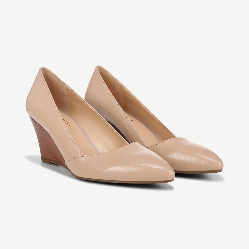 Frankie Wedge Pump Beige Leather