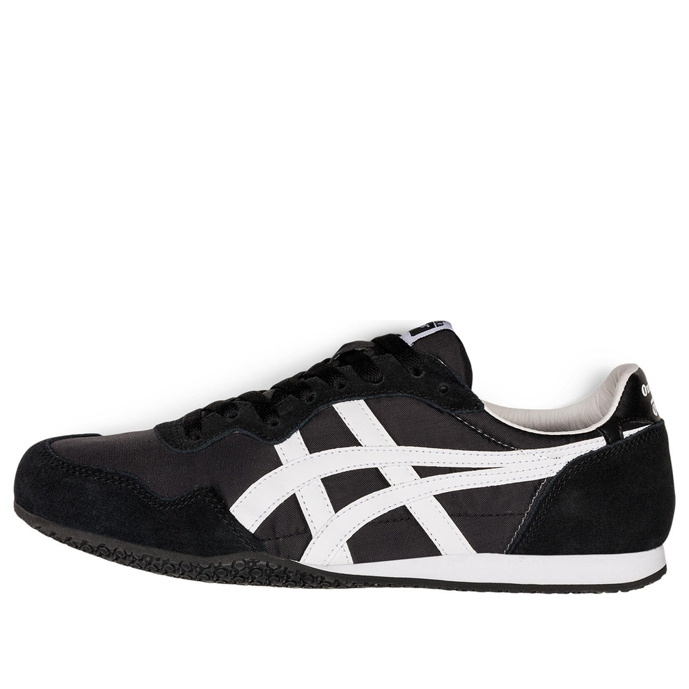 Serrano 'Black White'