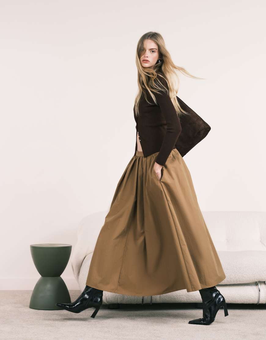 Volume detail midi skirt in dark camel-Brown