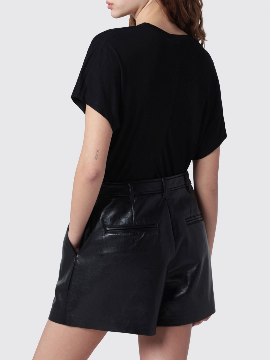 T-Shirt Woman color Black