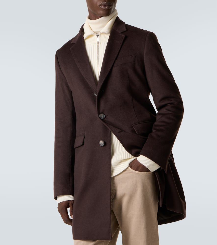 Cashmere coat