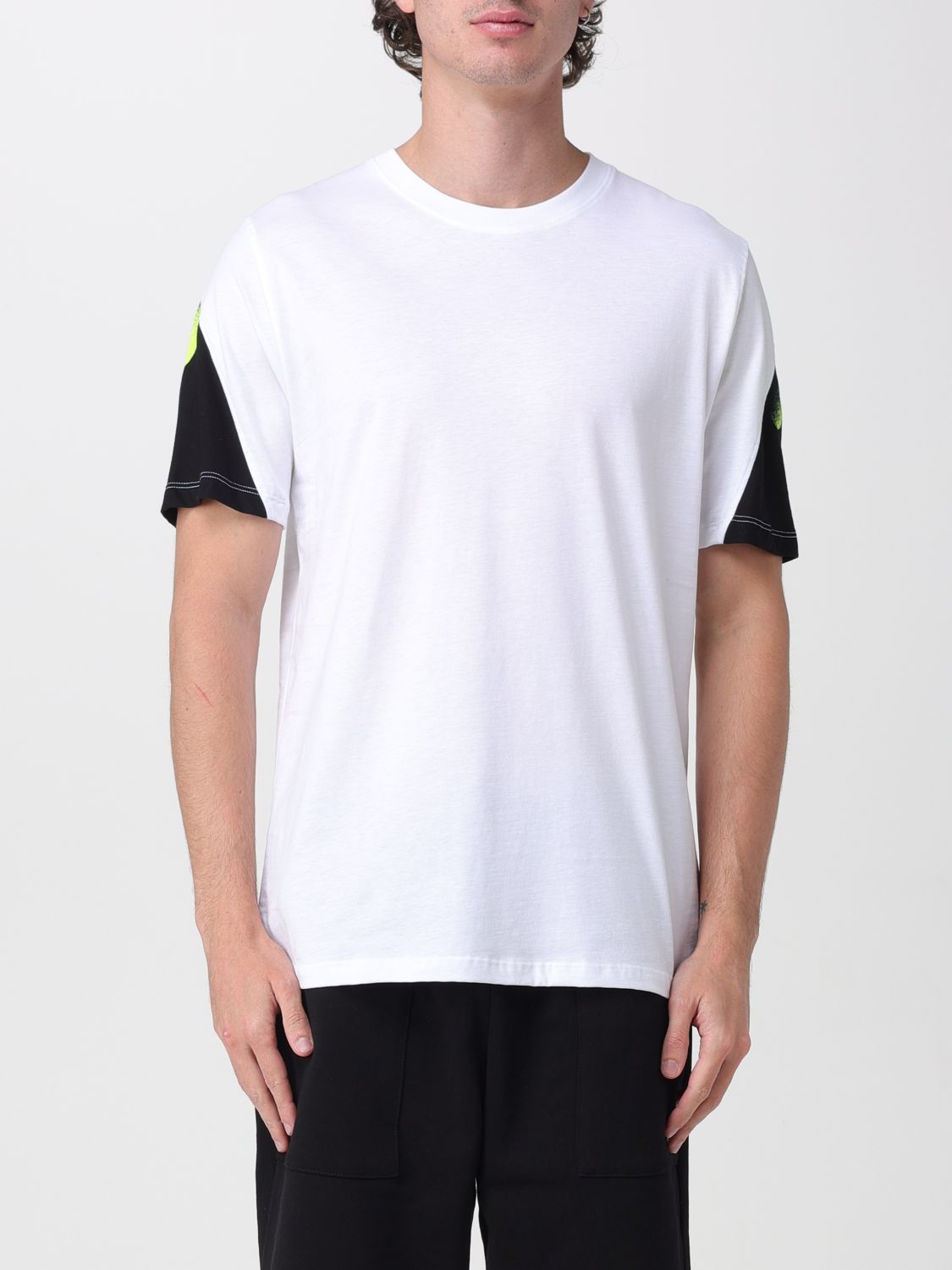 T-Shirt Men color White