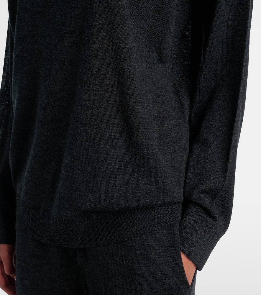 Wool sweater