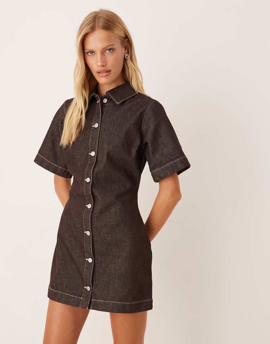 Fitted denim shirt dress in dark chocolate-Brown