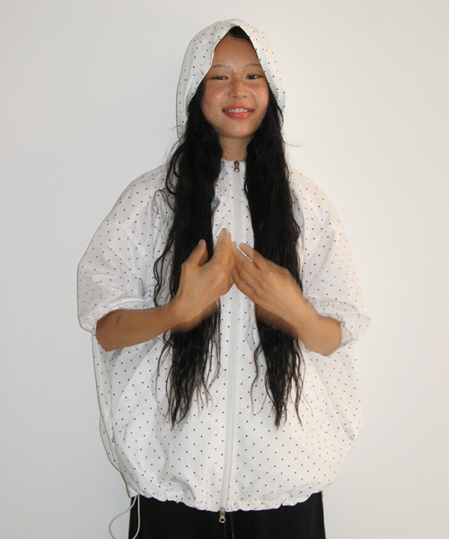 HOODED HALF SLEEVE WINDBREAKER WHITE DOT
