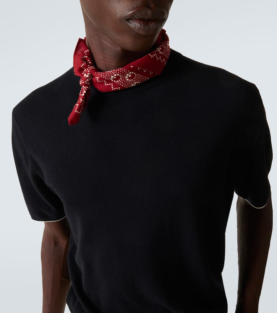Cashmere sweater
