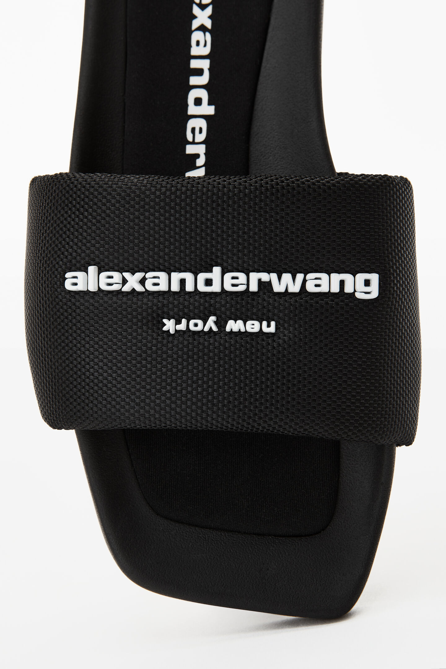 Women's Aw Pool Slide in Nylon Black