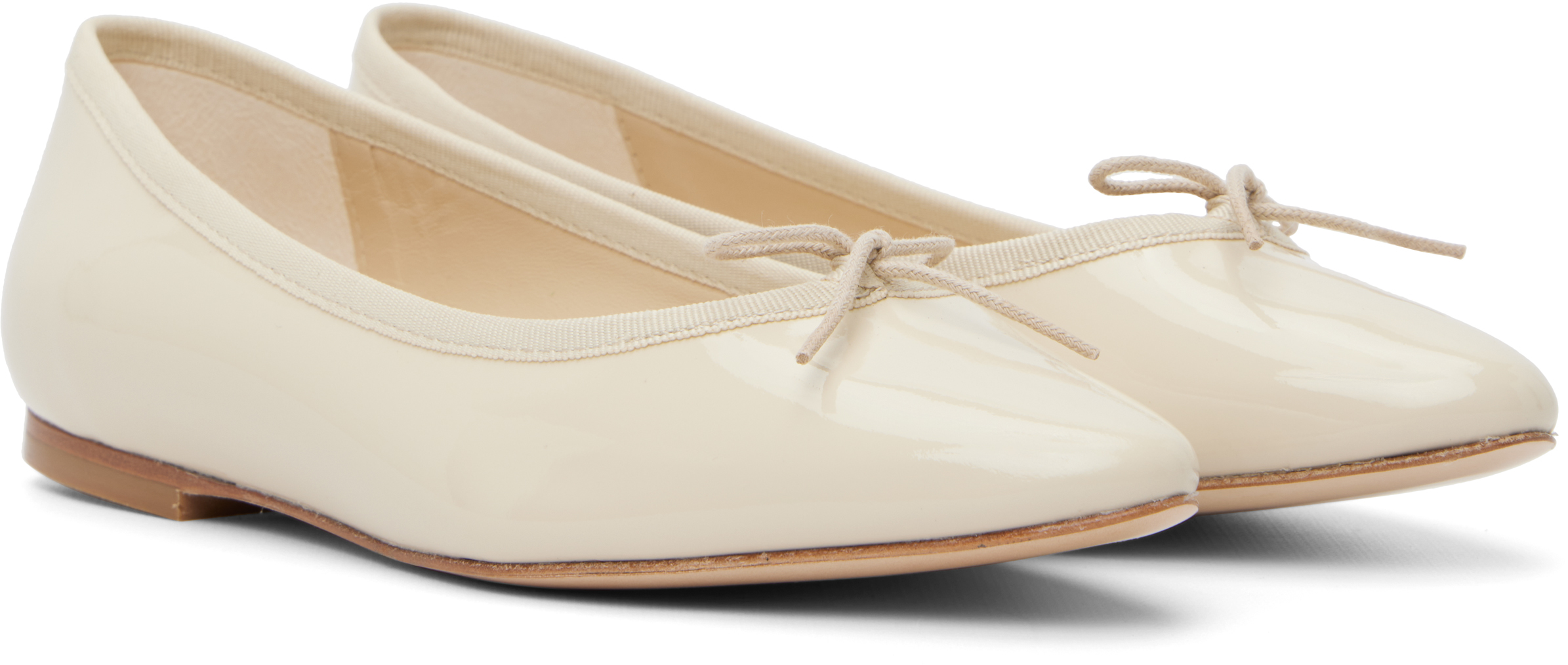 Off-White Cendrillon Pointed-Toe Ballerina Flats