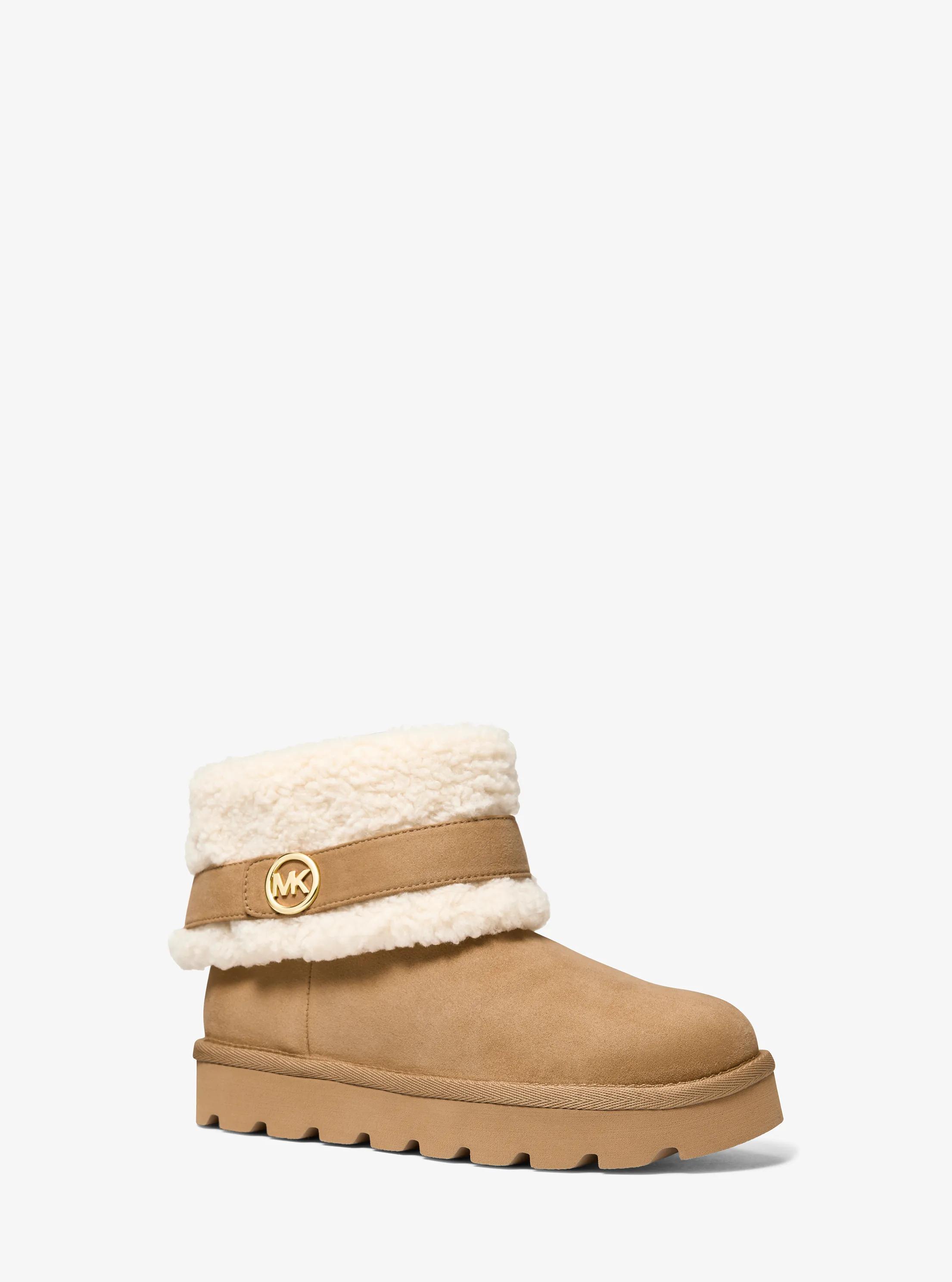 Winnie Faux Shearling Boot in Brown - size 9