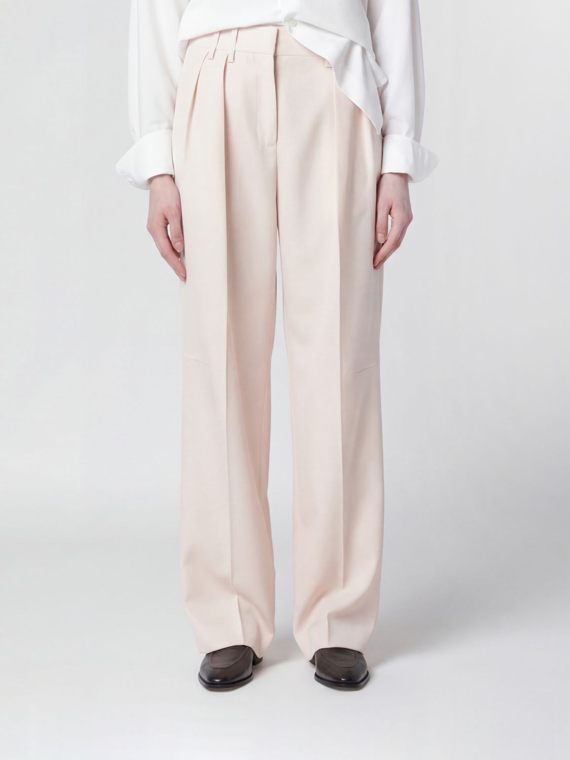 Relaxed Pleated Pants