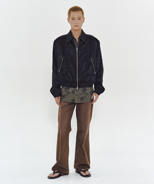 RAZOR JACKET