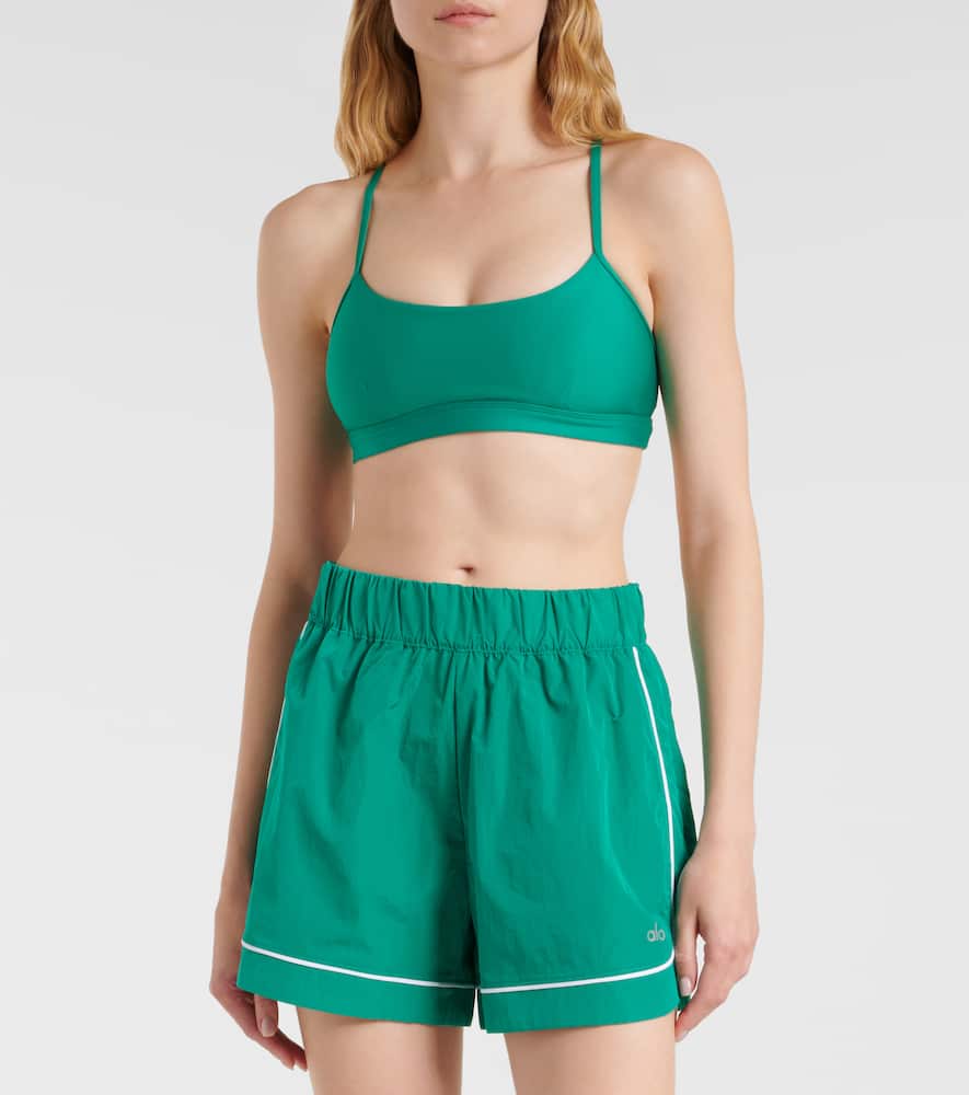 Motivate track shorts
