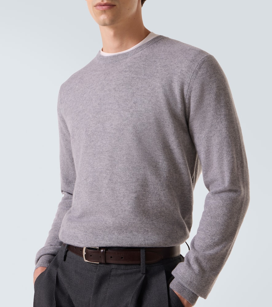 Cashmere sweater