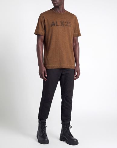 Man T