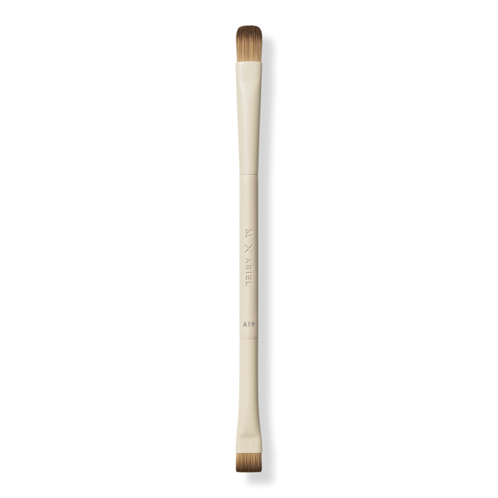 X Ariel A19 Signature Dual-Ended Concealer Brush