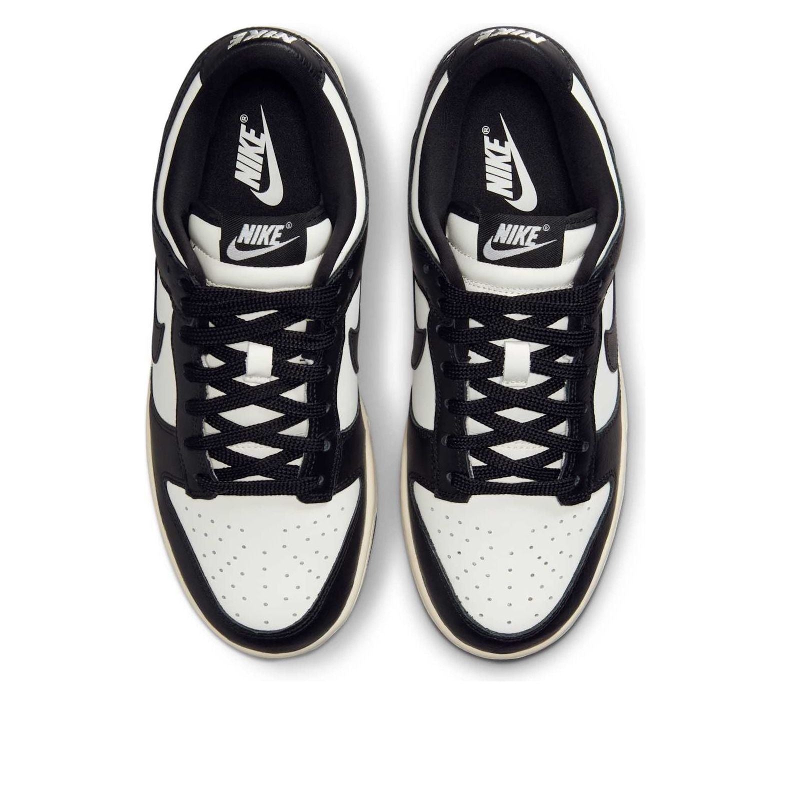 (WMNS) Dunk Low SE 'Panda Cherry Charm'