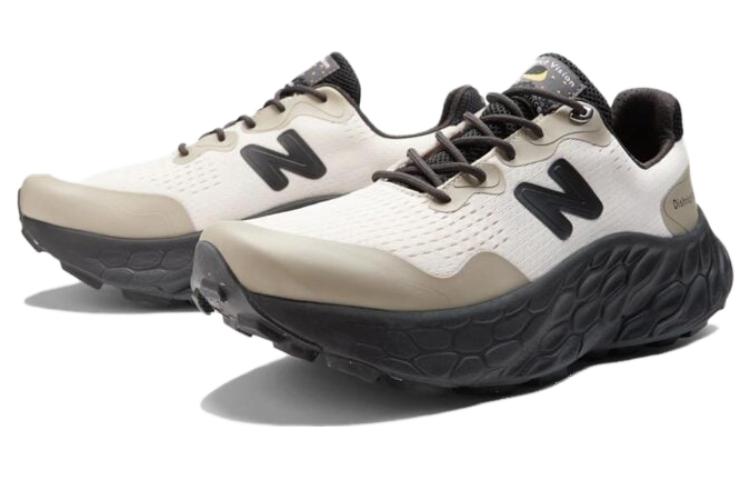 X District Vision x Fresh Foam X More Trail Shoes 'Beige White Black'