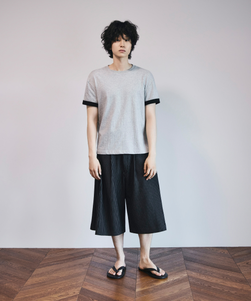 Everyday Side-Tuck Bermuda Slacks