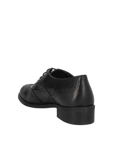 Nila & Nila Woman Lace