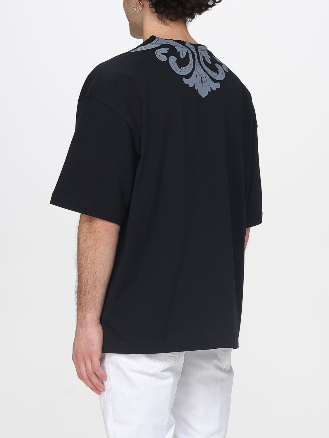 T-Shirt Men color Black
