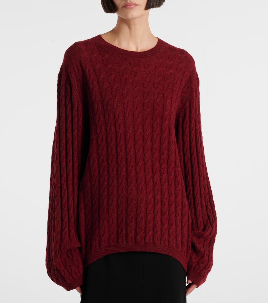 Wool and cashmere sweater