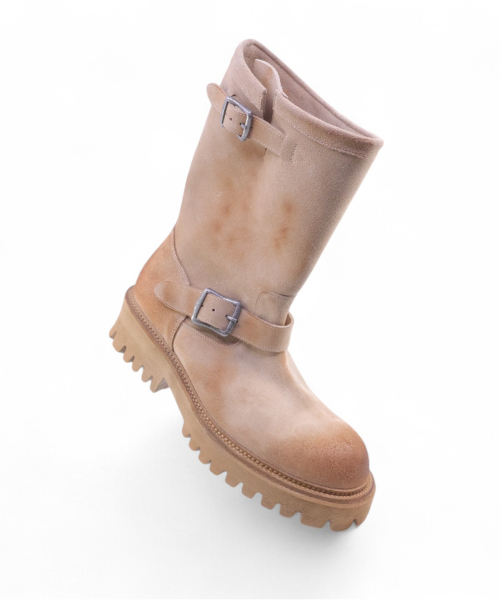 6.5cm Feather Commando Sole Suede Engineer Boots Sand