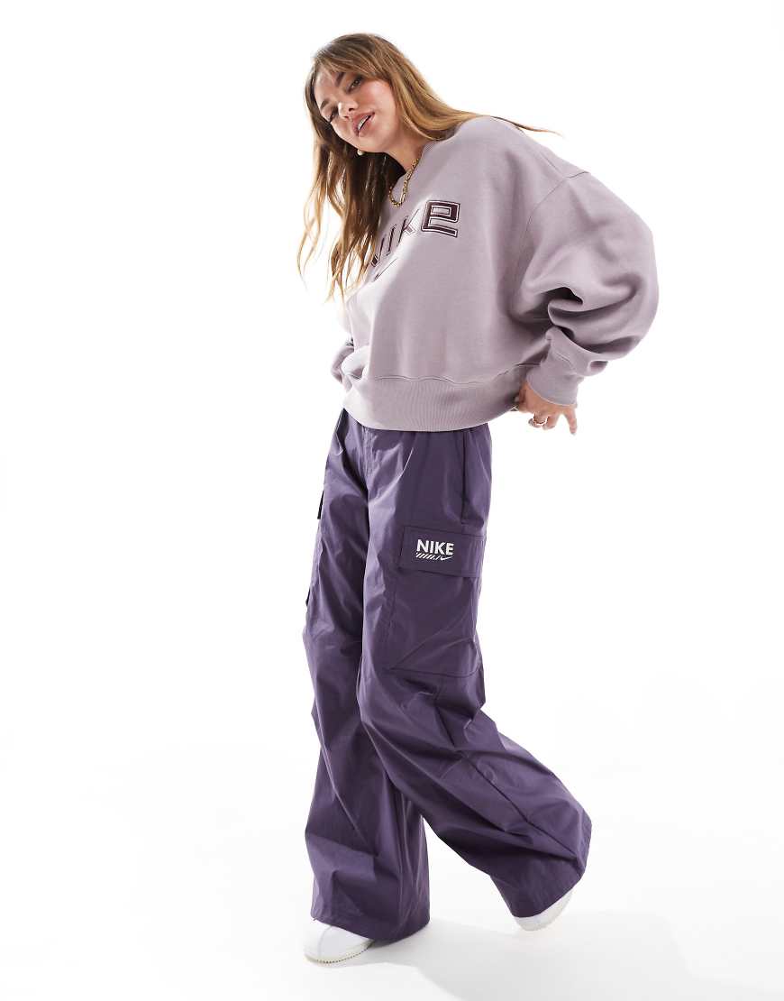 나이키 여성 Swoosh woven cargo trousers in dark purple