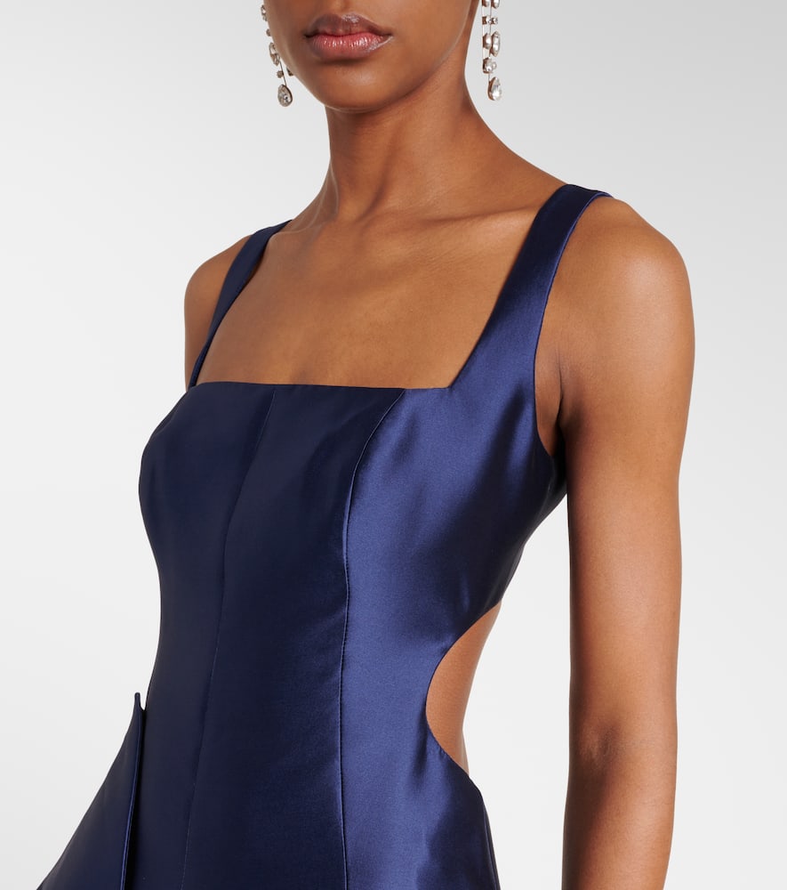 Sabella gown