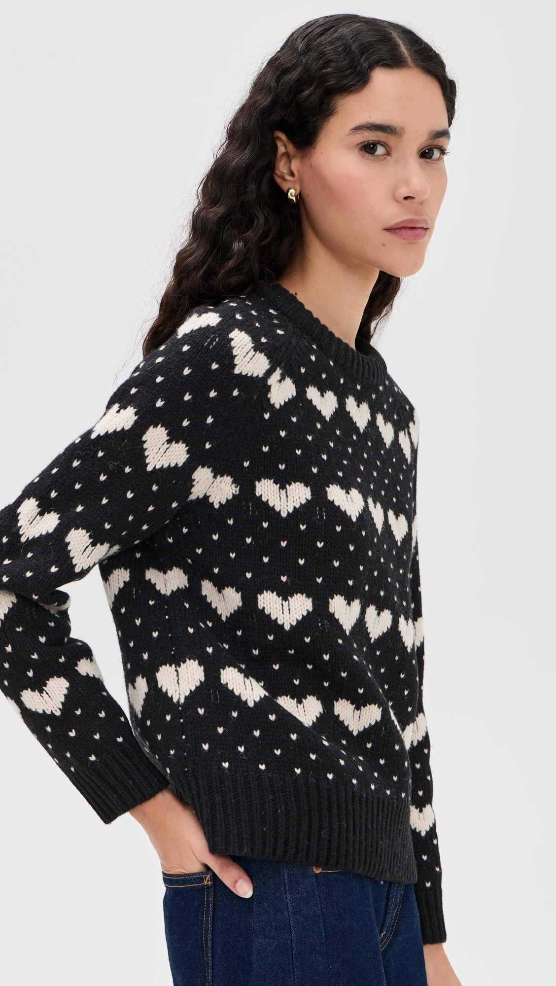 The Heart Crewneck Black w/ Pearl