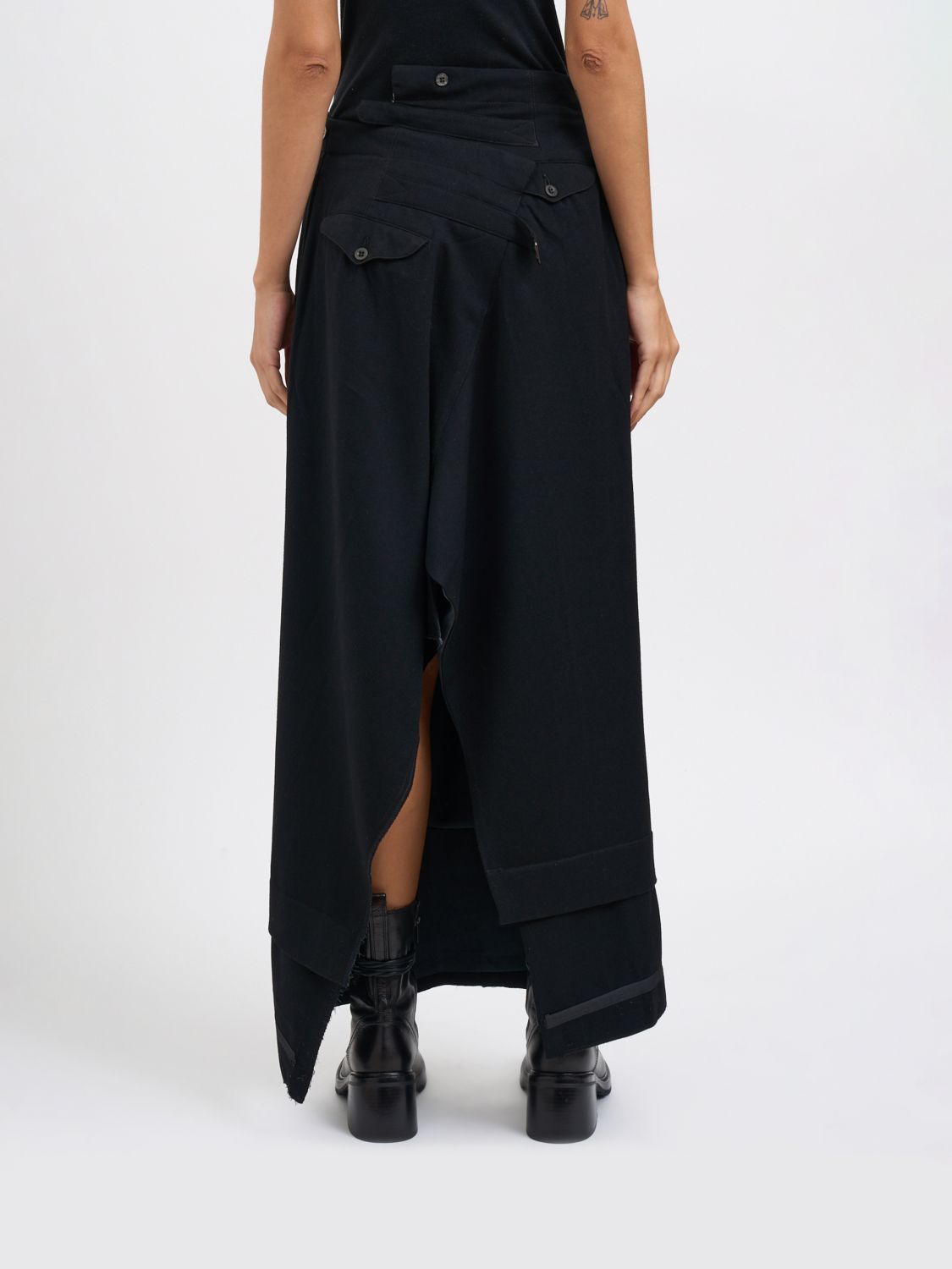 Skirt Woman color Black