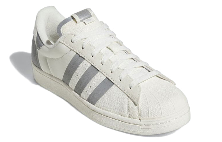 Superstar 'White Tint Silver Metallic'