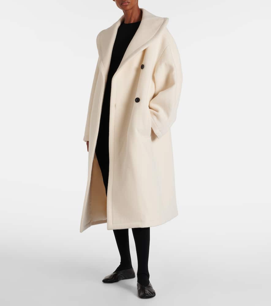Regino virgin wool coat