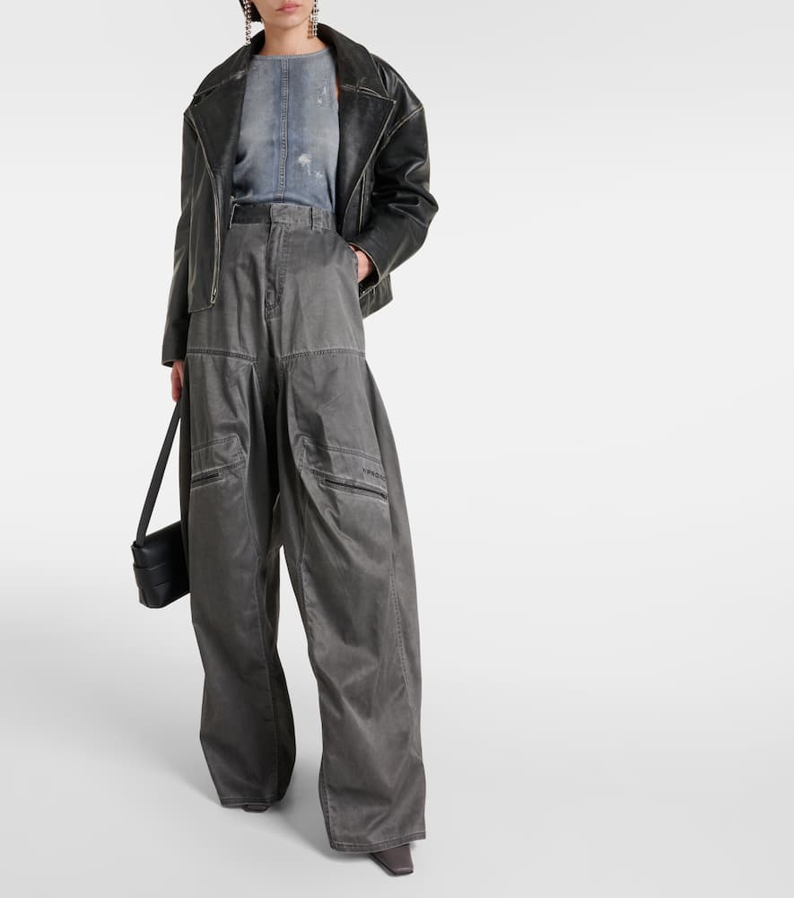 Faded cargo jeans