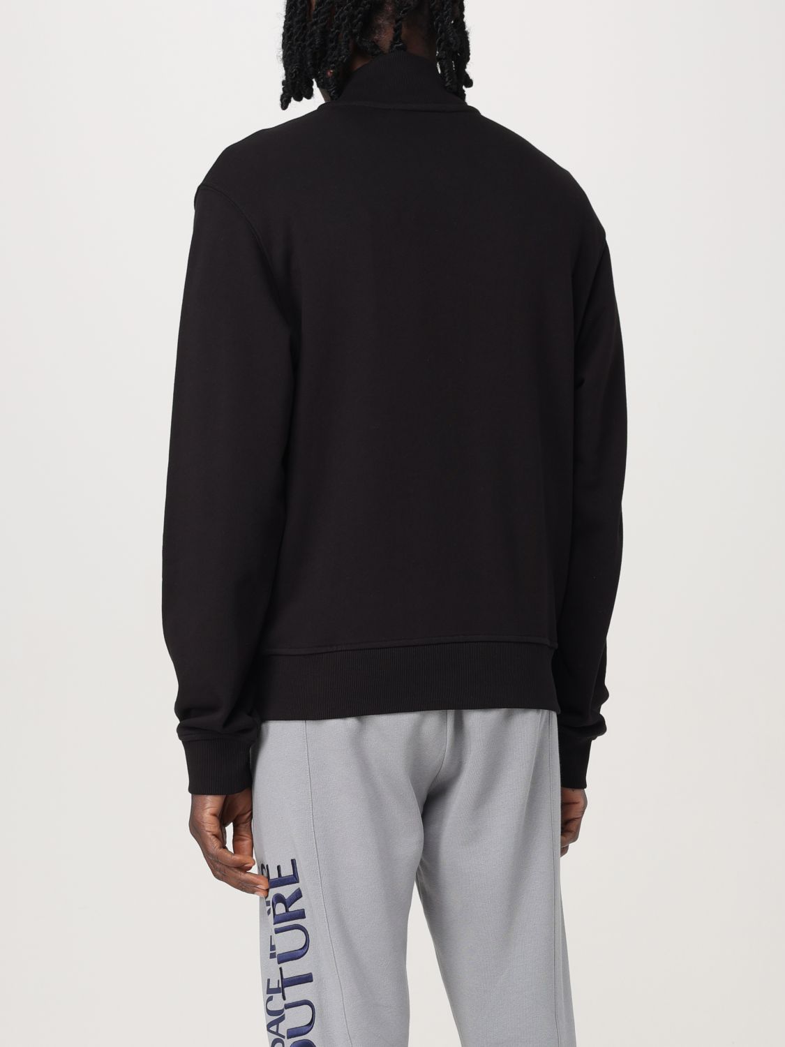 Logo-embroidered zip-up hoodie - Black