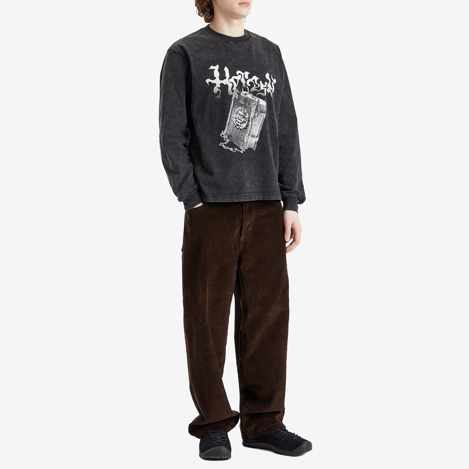 Heresy Men's Tome Longsleeve T-Shirt in Ash