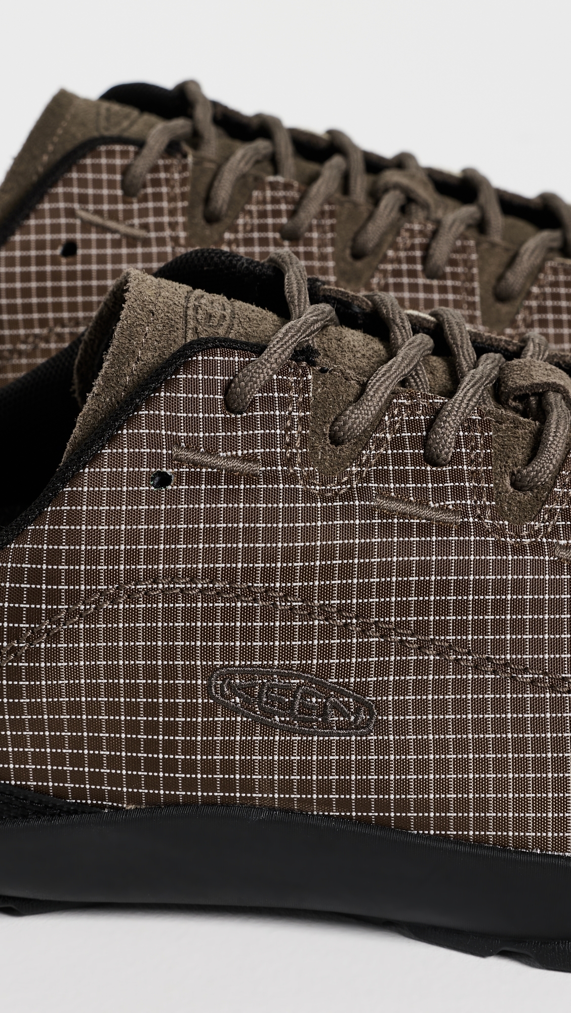 Jasper Nylon Waterproof Sneakers Canteen
