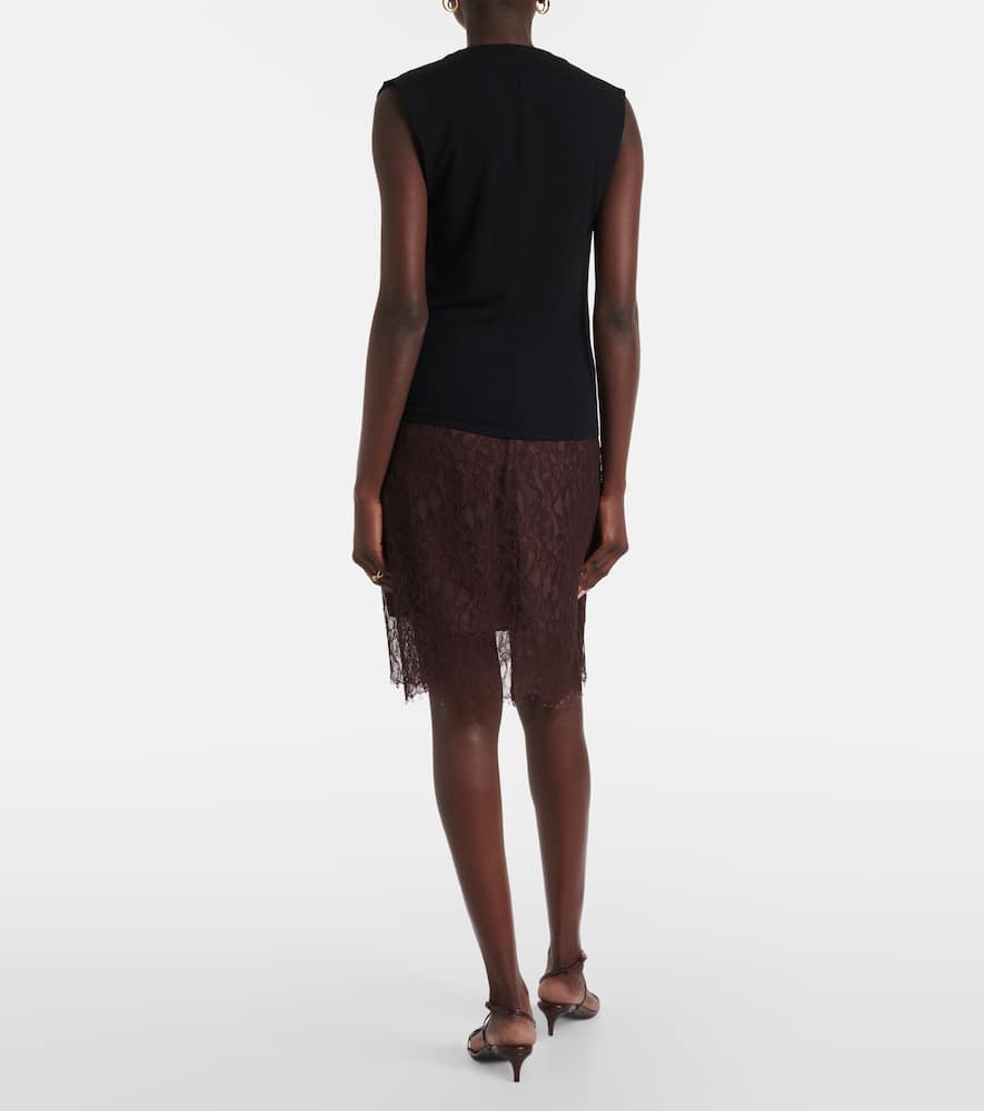 Sleeveless top