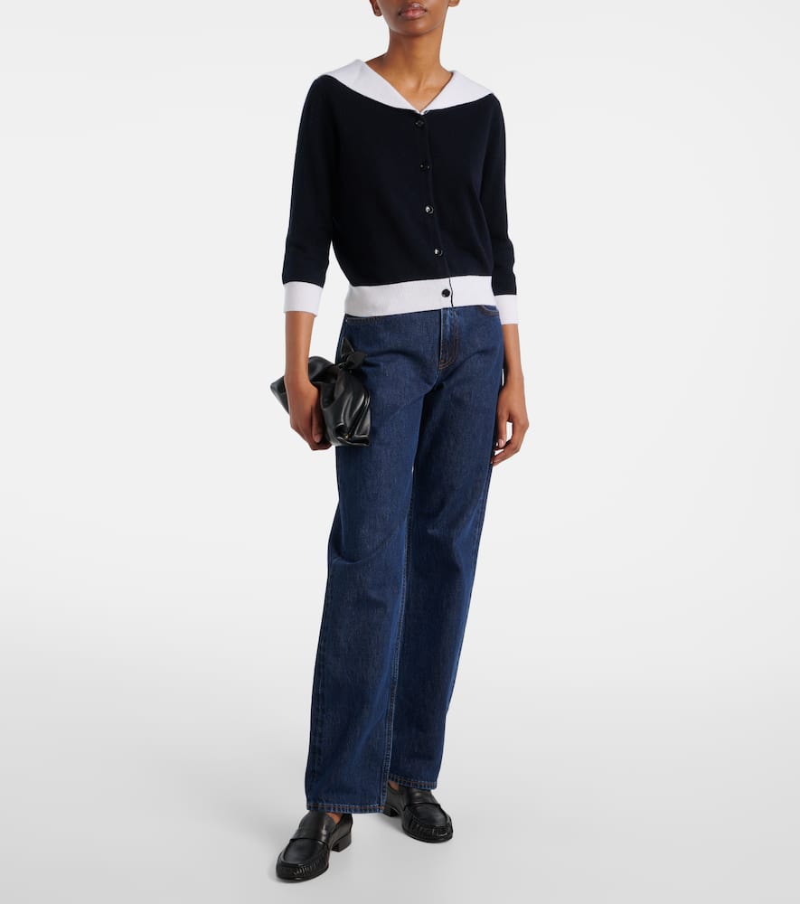 Cashmere cardigan