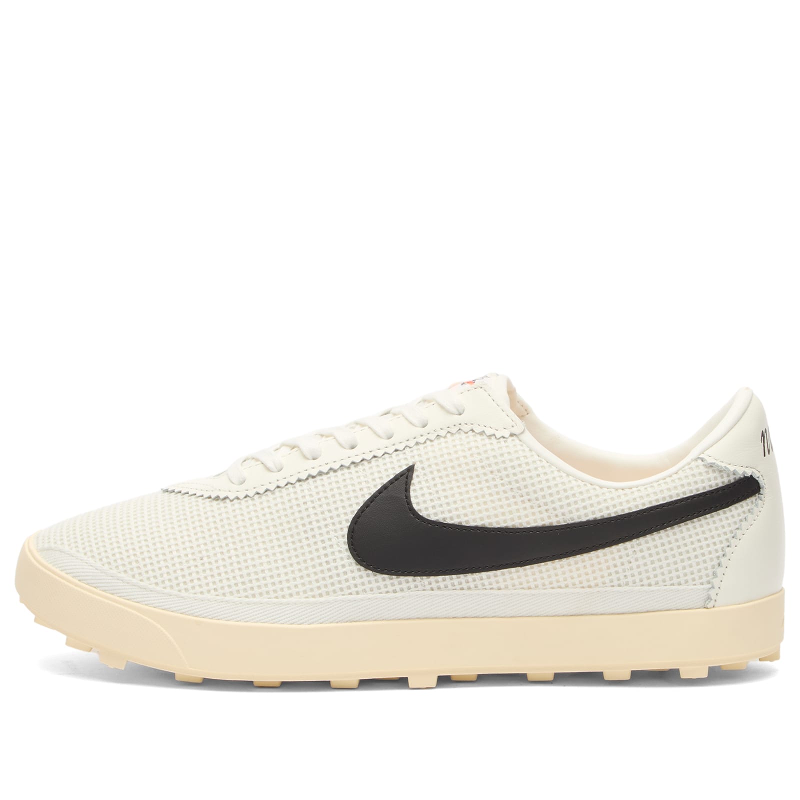 Astrograbber Txt Sneaker in Sail/Black