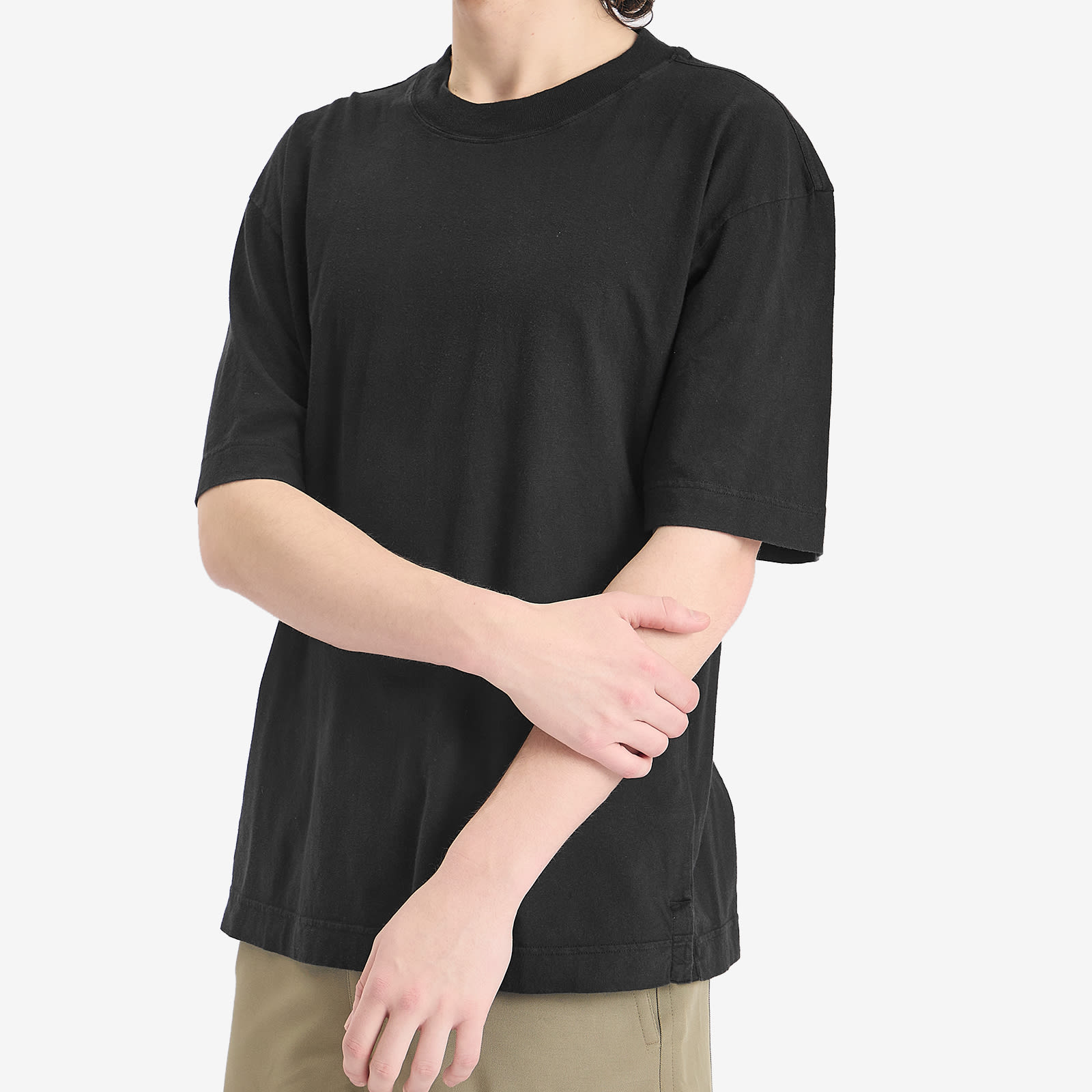 MHL by Margaret Howell Men's Simple T-Shirt in Black