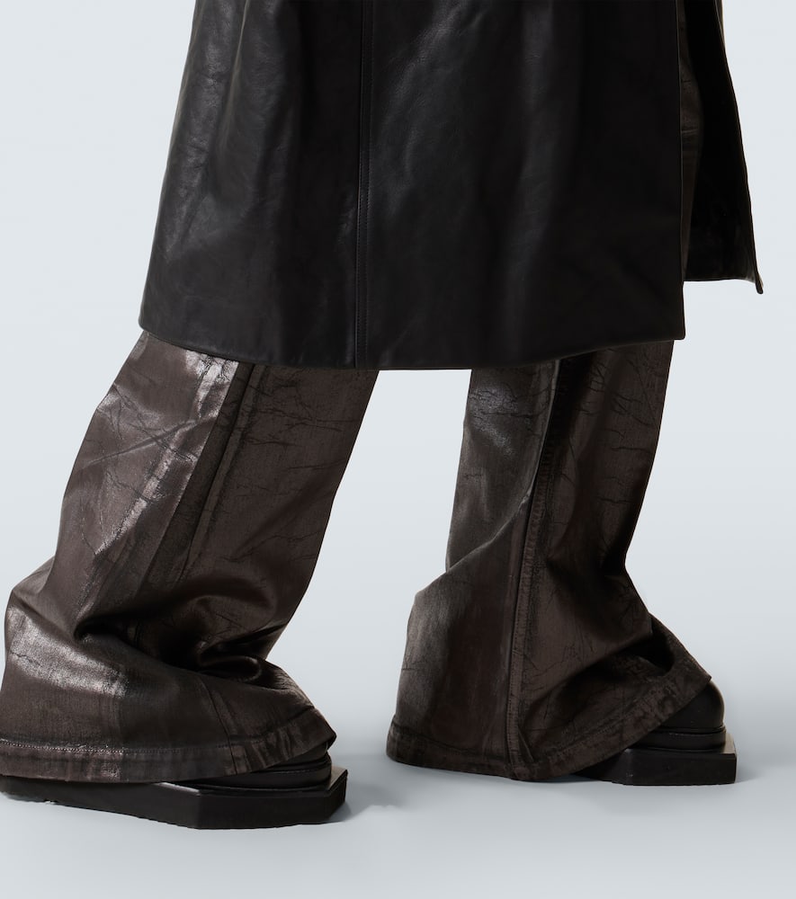 Coated wide-leg jeans